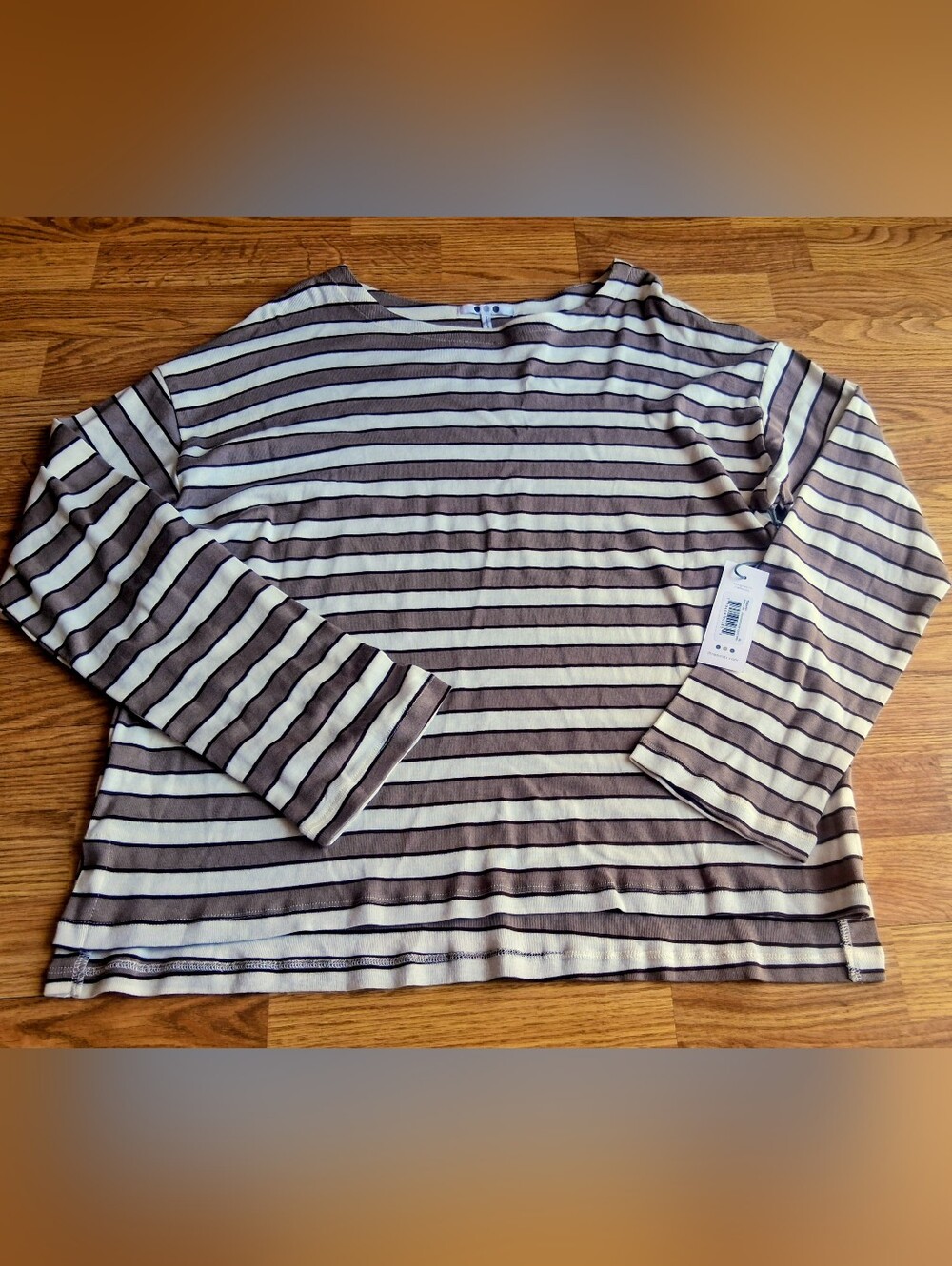 NWT Ladies striped Top by Three Dots. Cream And Brown Horizontal Stripes, Sz XL